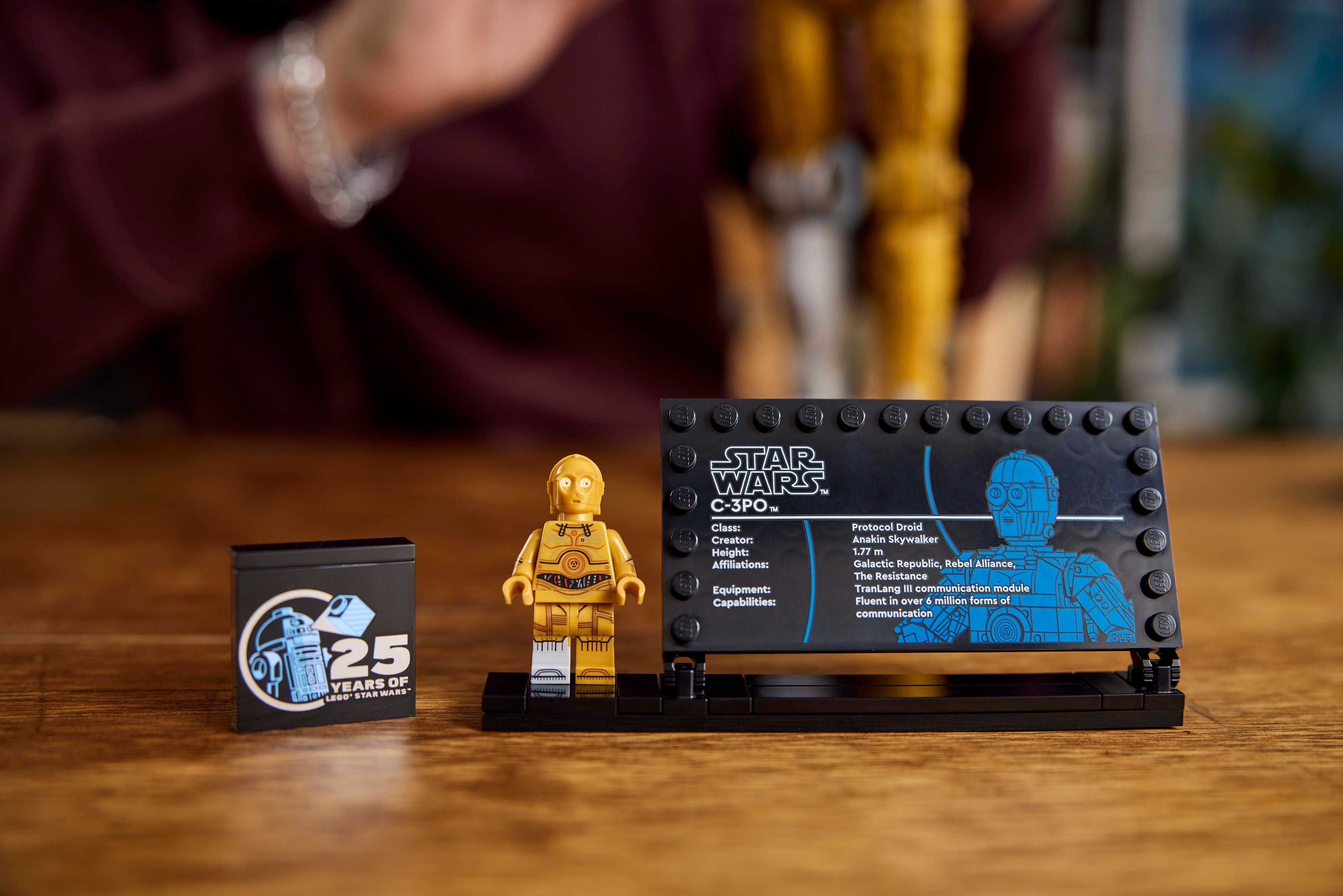 LEGO Star Wars 75398  - C-3PO™
