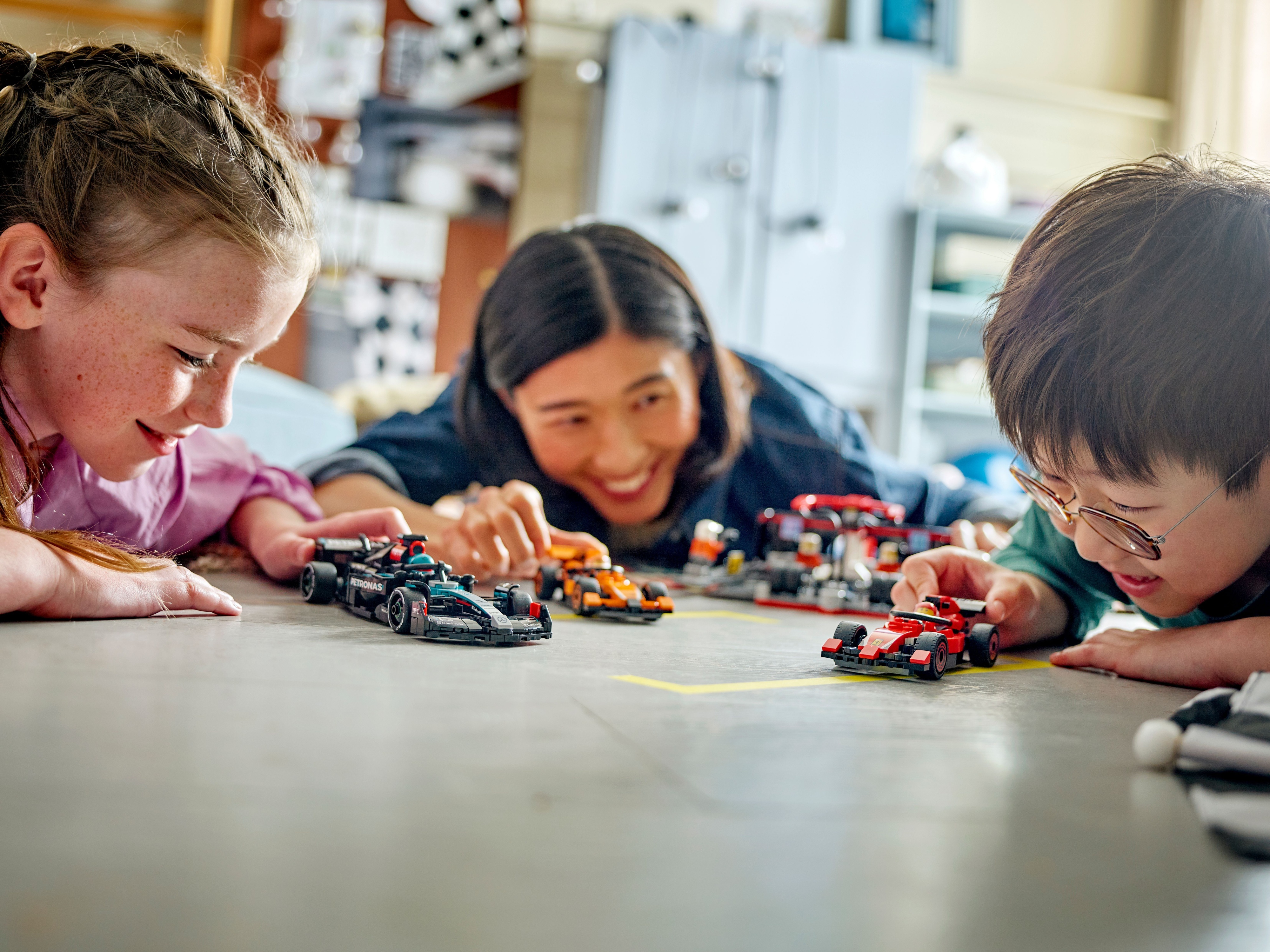 LEGO City 60442 – F1-kuljettaja ja McLaren-kilpa-auto