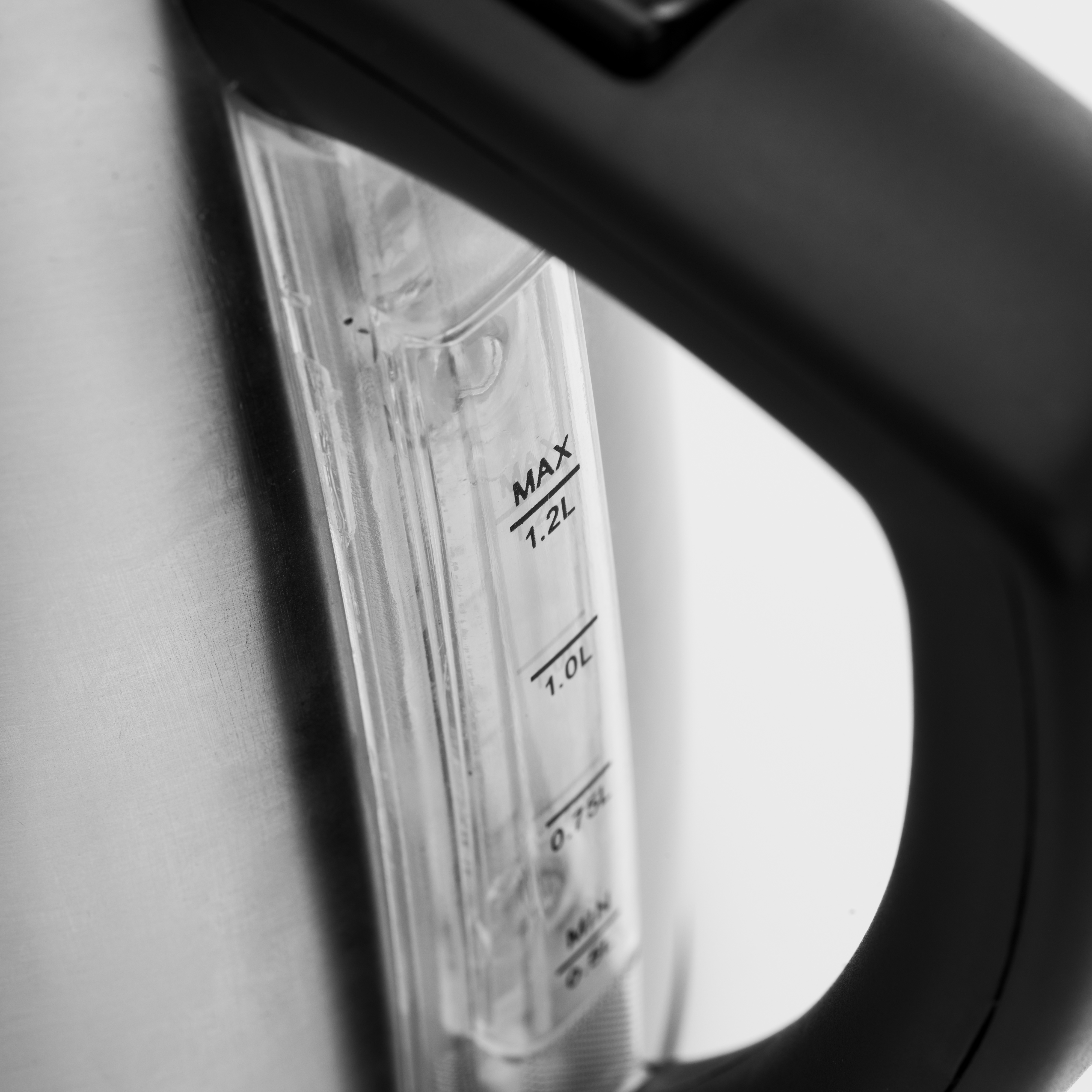 OBH Nordica Steel -vedenkeitin