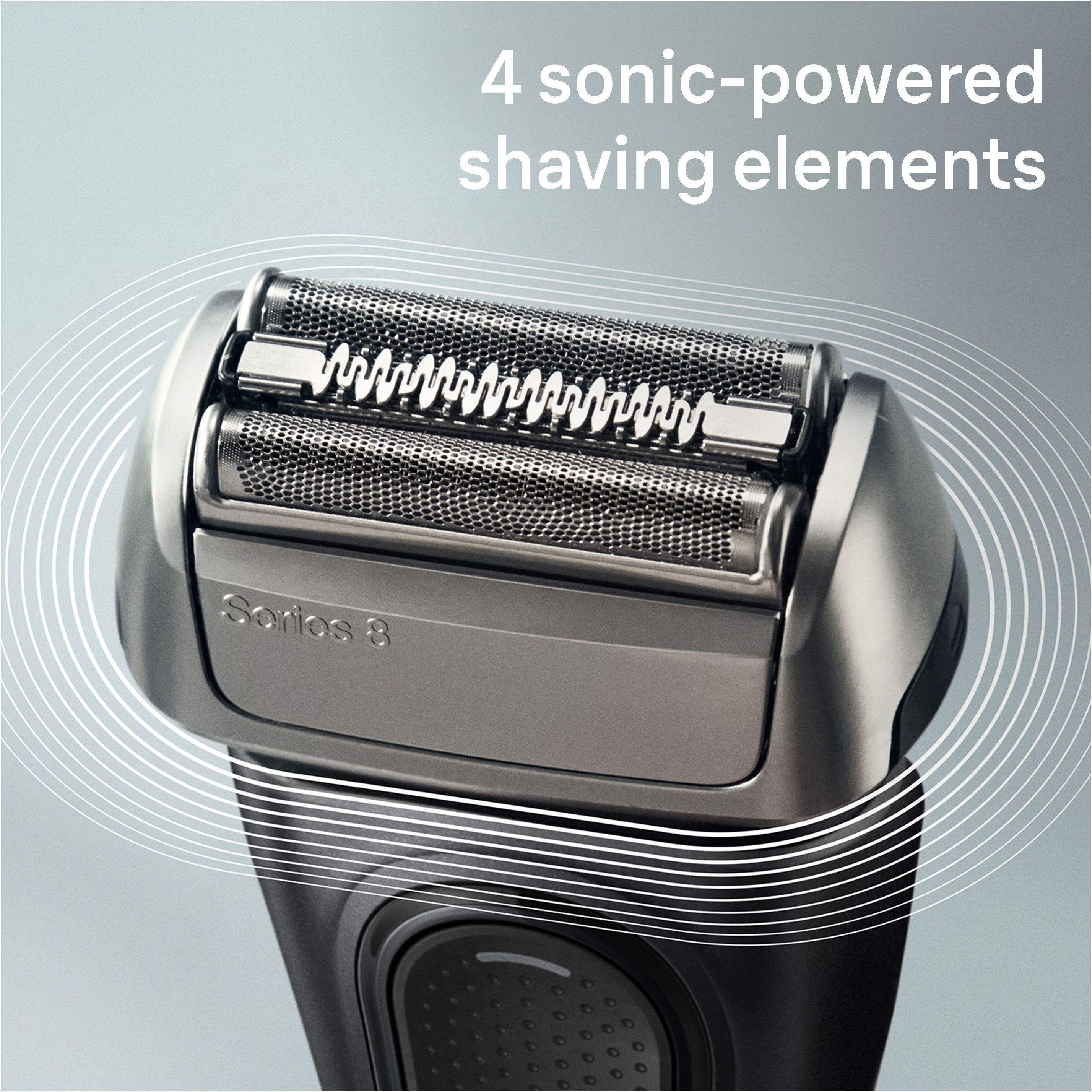 Braun Series 8 8560cc -parranajokone puhdistusasemalla