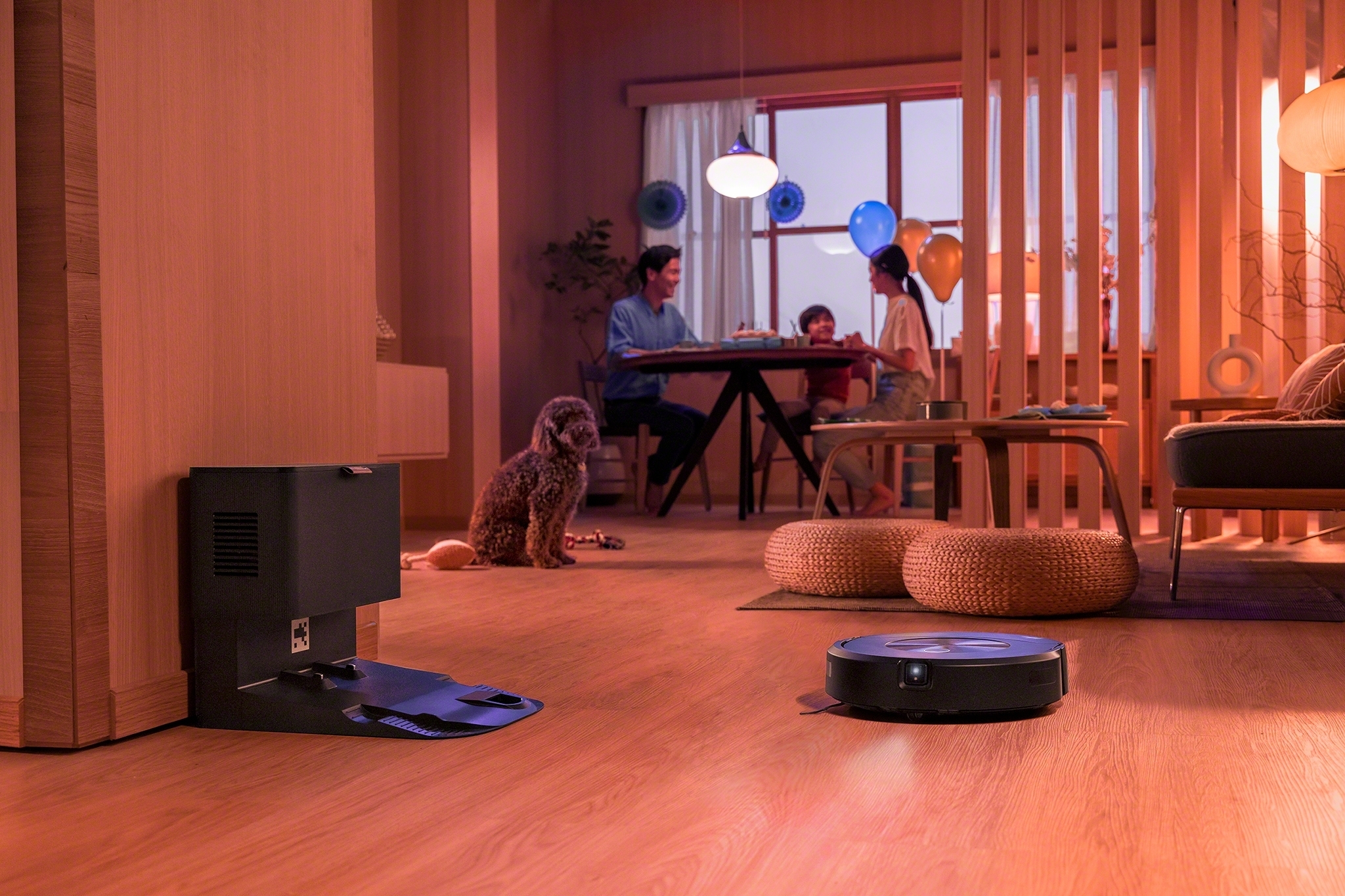 iRobot Roomba Combo j7+ -robotti-imuri ja -moppi