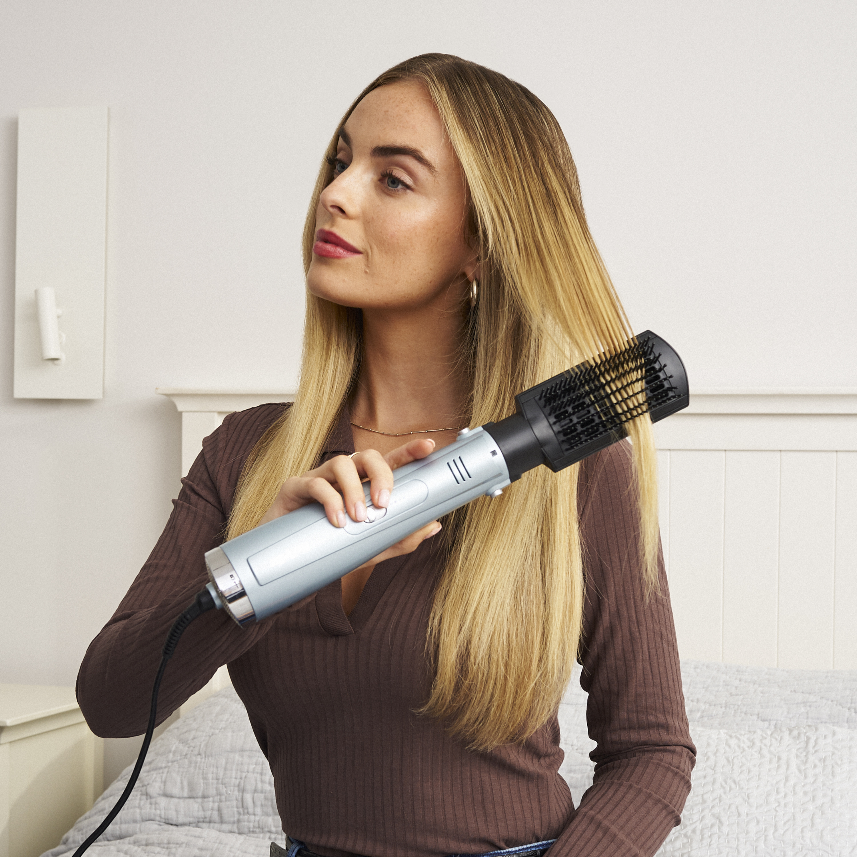 Babyliss AS774E Hydro-Fusion 4-in-1 Hair Dryer Brush ilmakiharrin