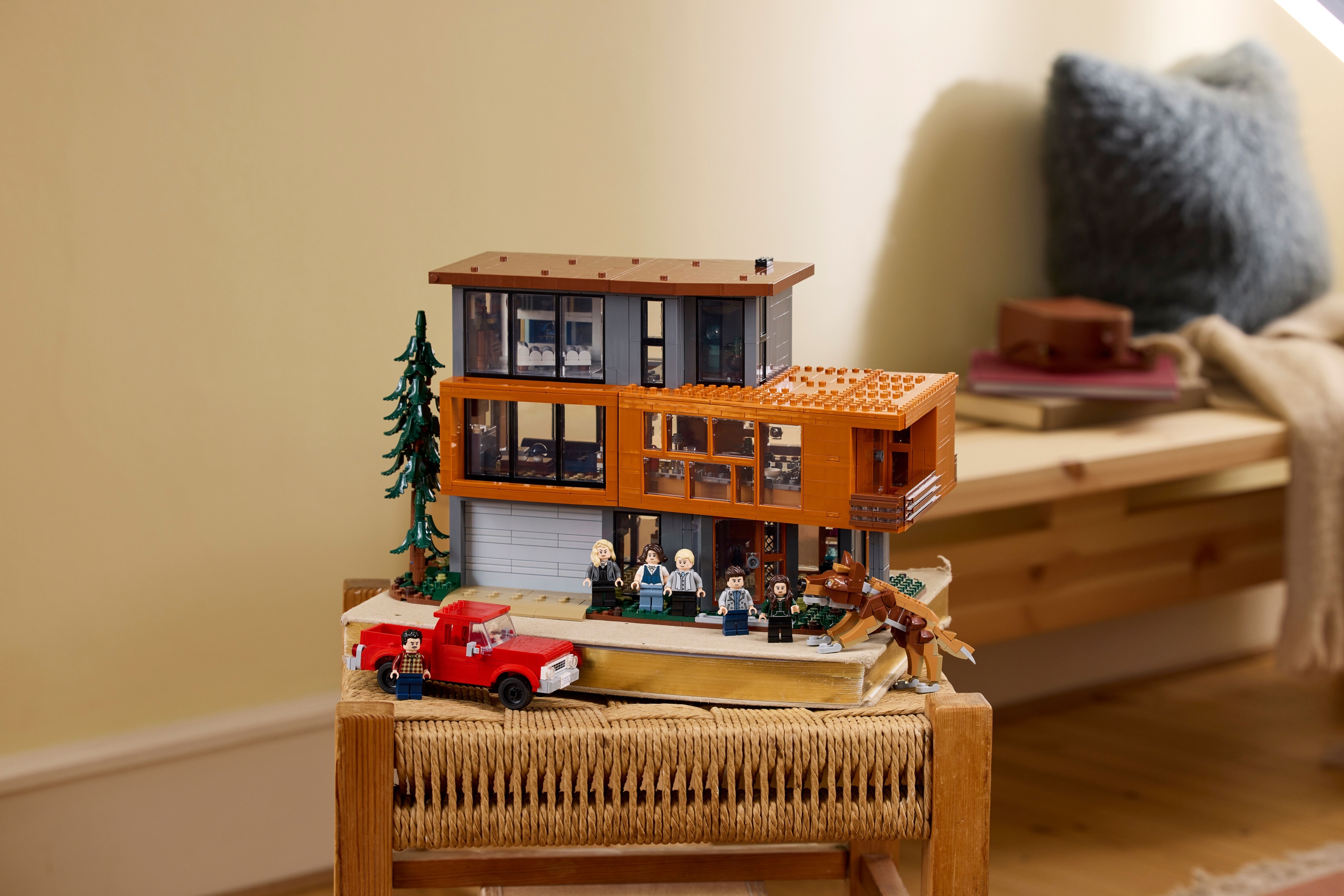 LEGO Botanicals 10347 – Pieni aurinkoinen kukkakimppu