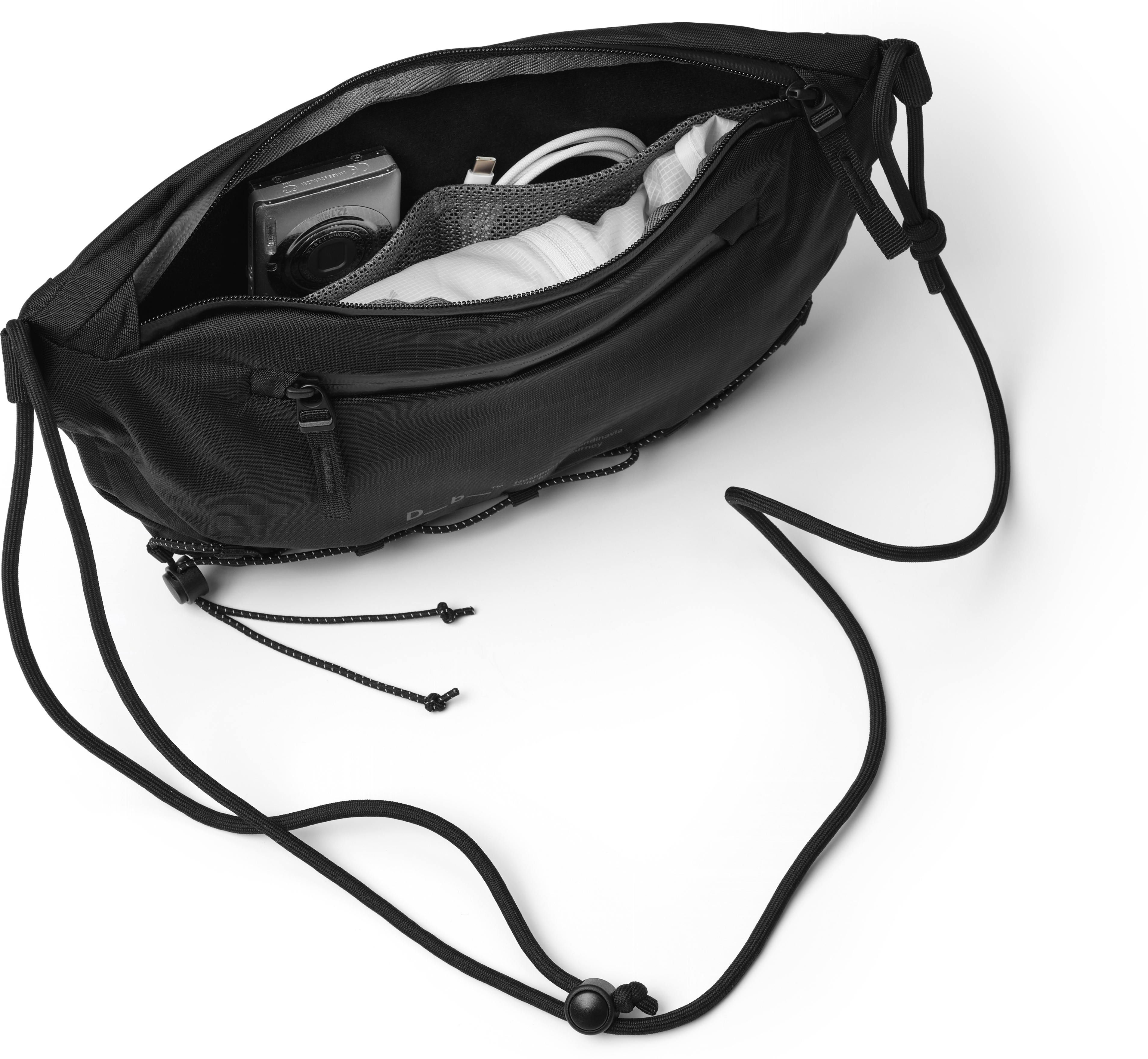 Db Hugger Backpack 30L -reppu, reflective black