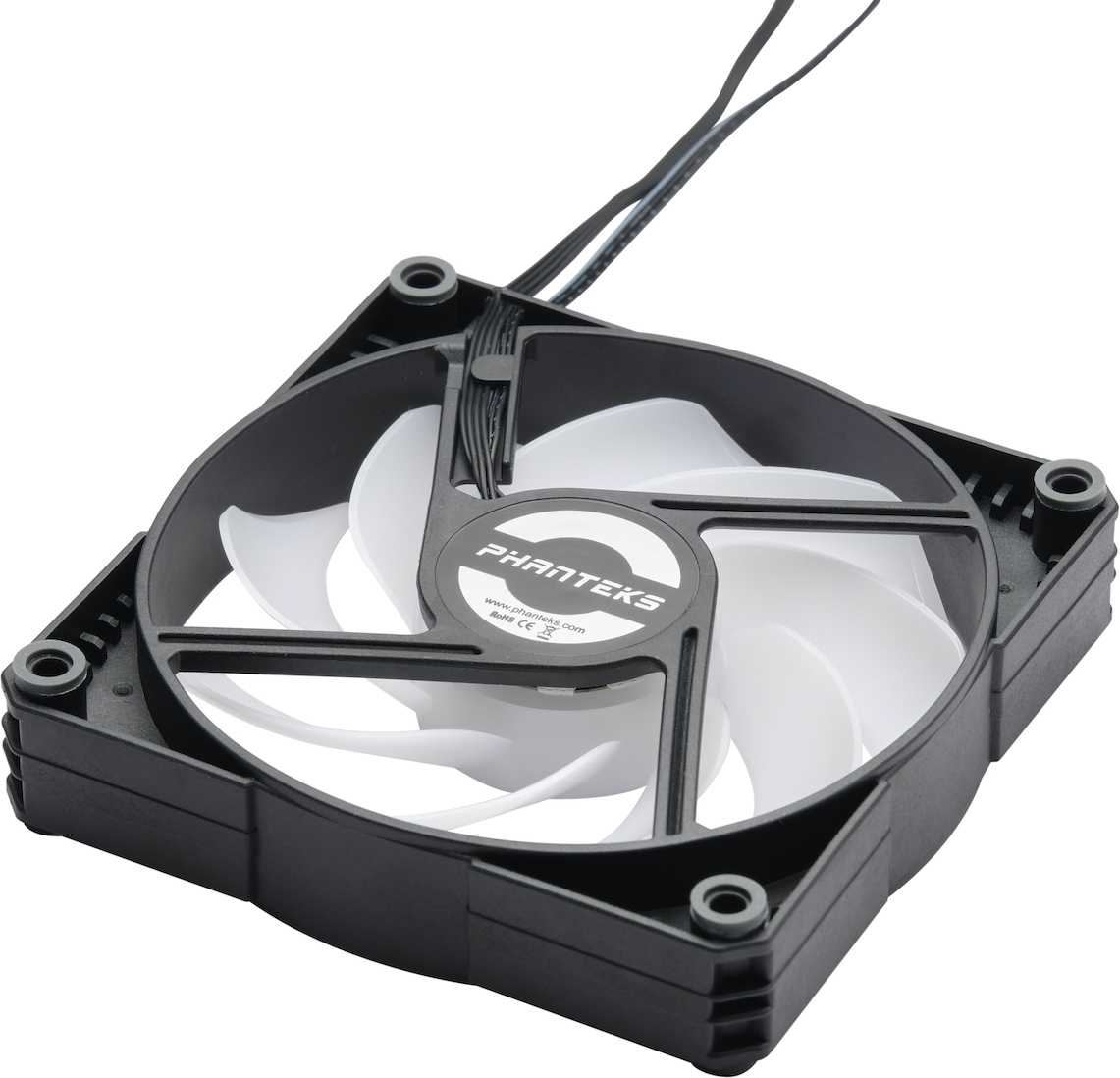 Phanteks PH-F120SK D-RGB PWM -tuuletin, 120 mm, 3-pack