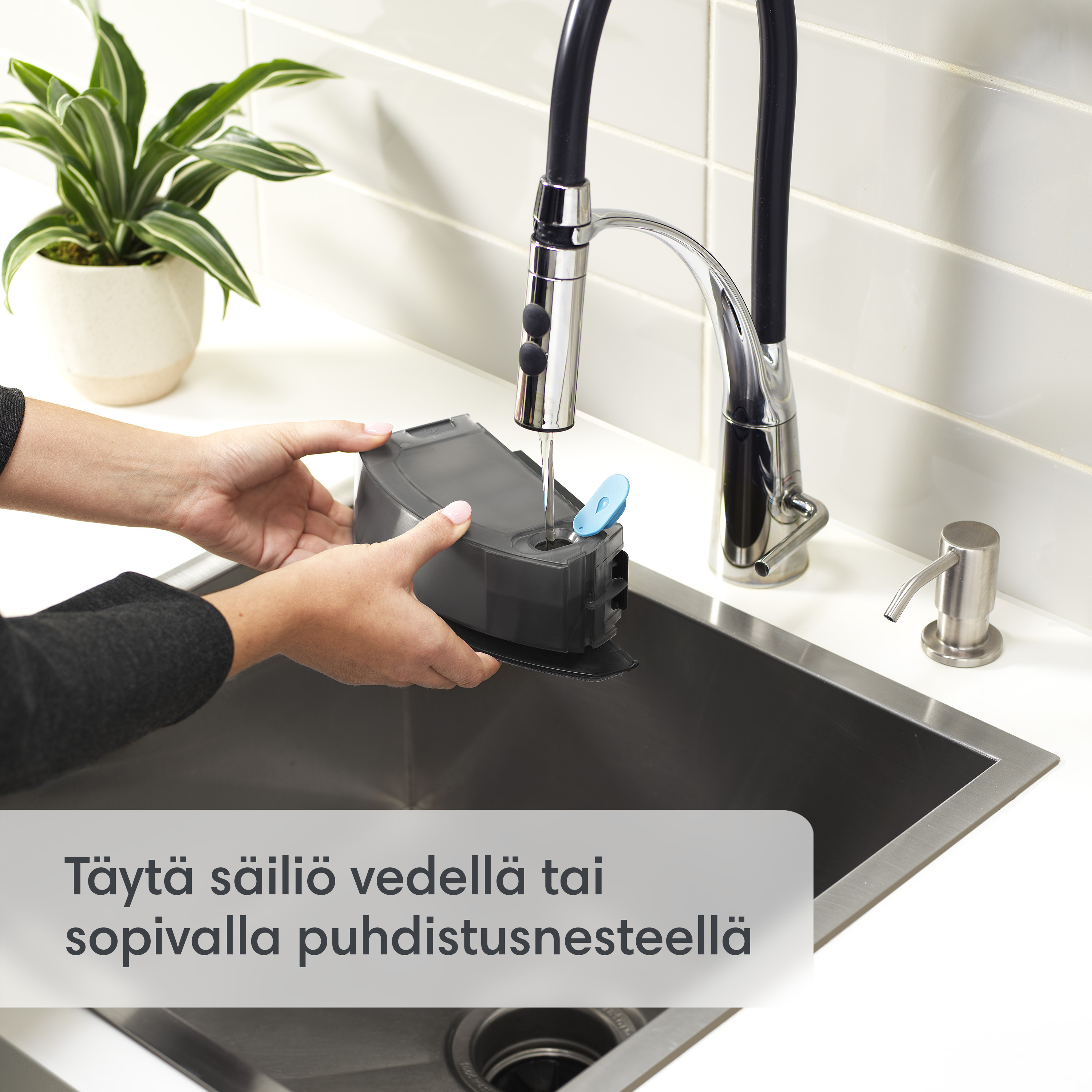 iRobot Roomba Combo i5+ -robotti-imuri tyhjennysasemalla