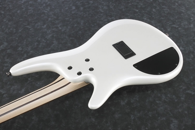 Ibanez SR300E-PW Soundgear -basso, valkoinen