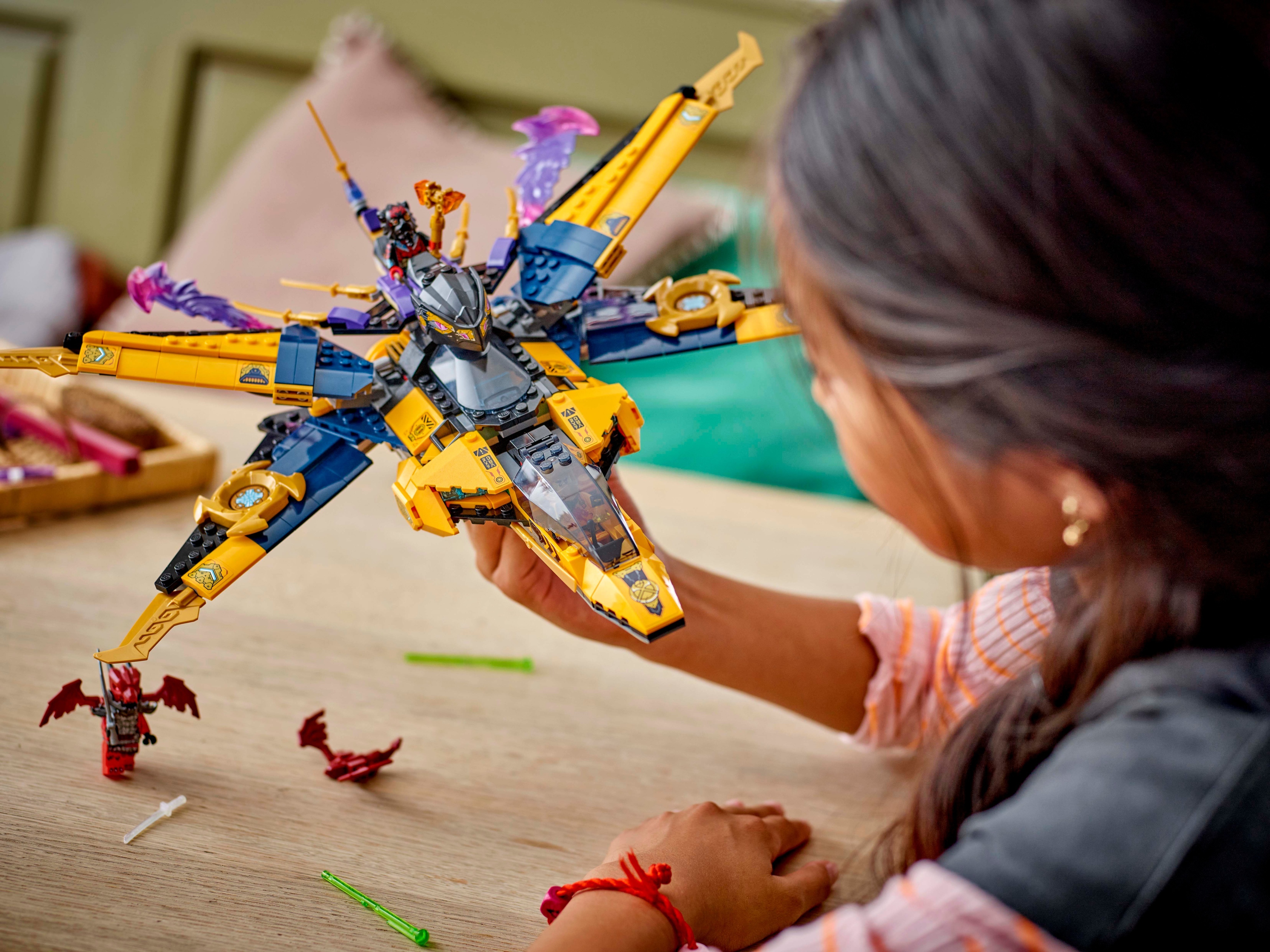 LEGO Ninjago 71833 – Rasin ja Arinin supernopea suihkari