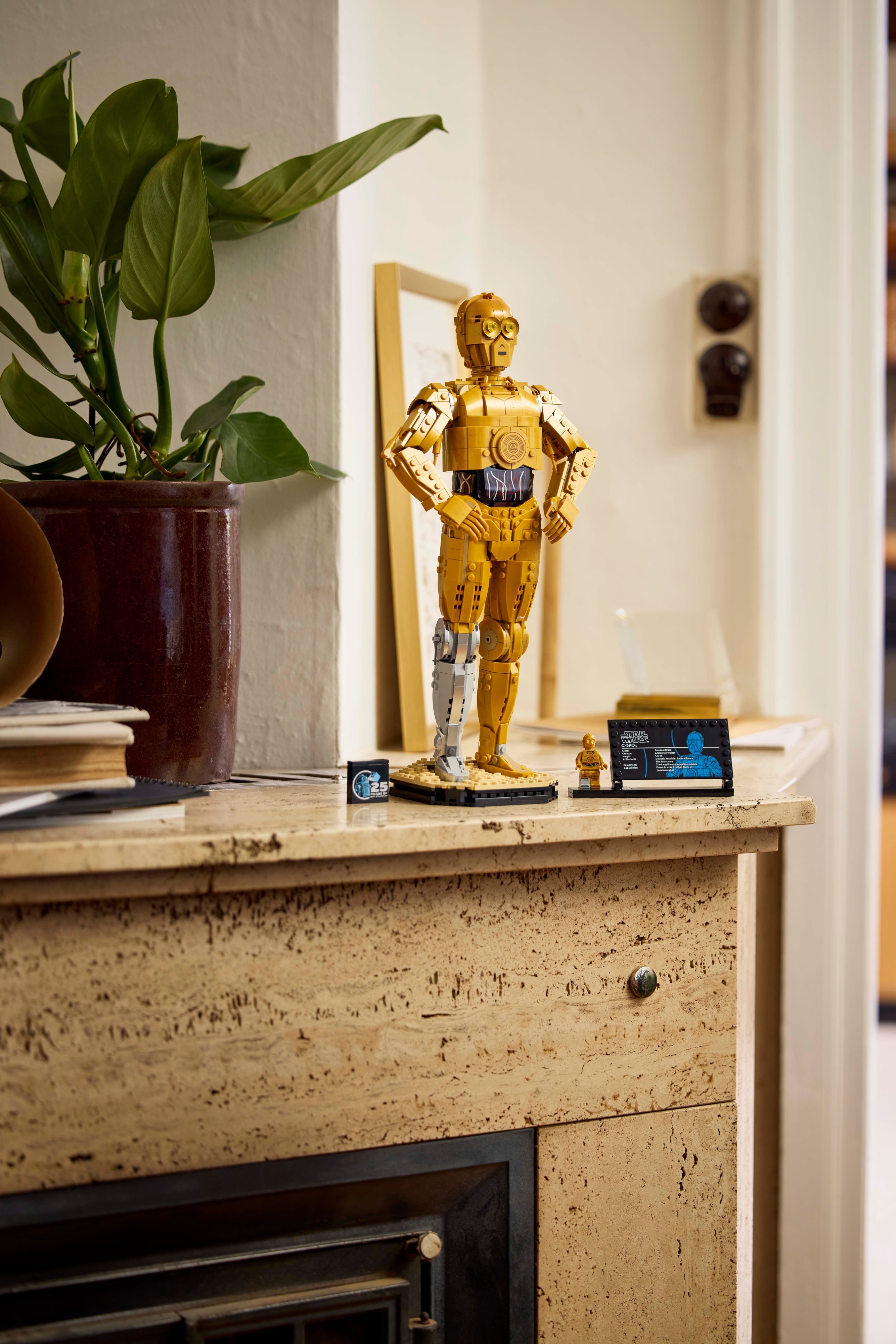 LEGO Star Wars 75398  - C-3PO™