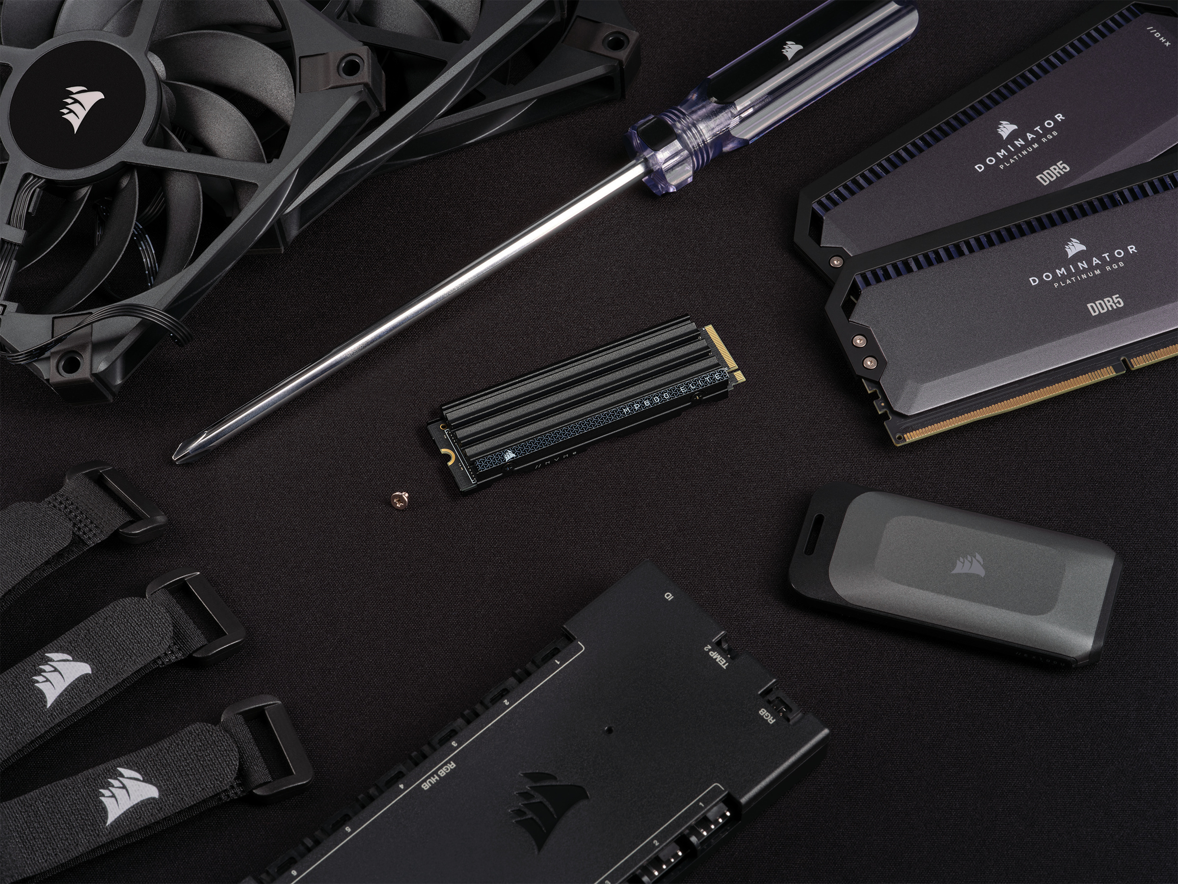 Corsair MP600 Elite 1 Tt Heatsink M.2 NVMe -SSD-kovalevy