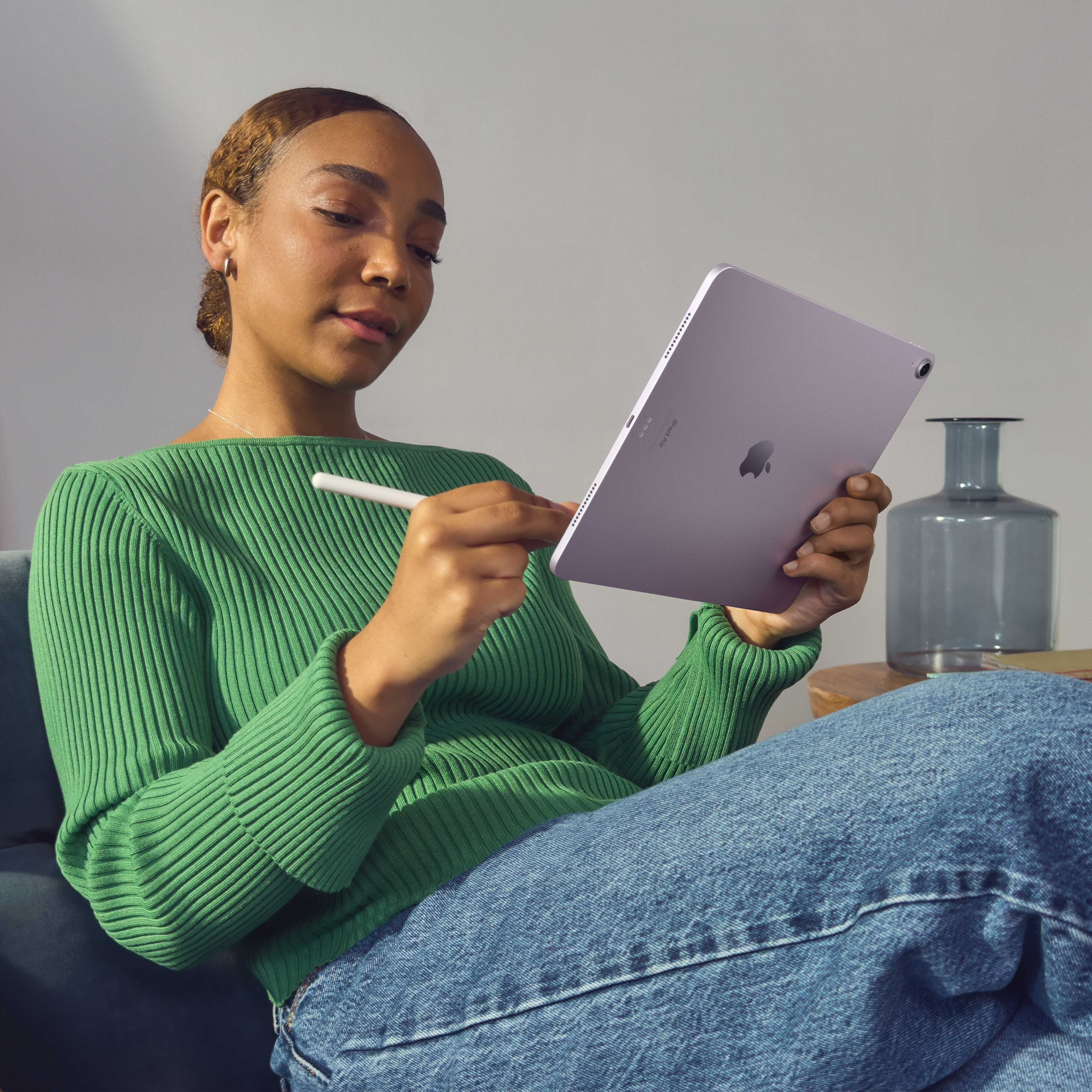 Apple iPad Air 13" M2 128 Gt WiFi + 5G 2024, violetti (MV6U3)