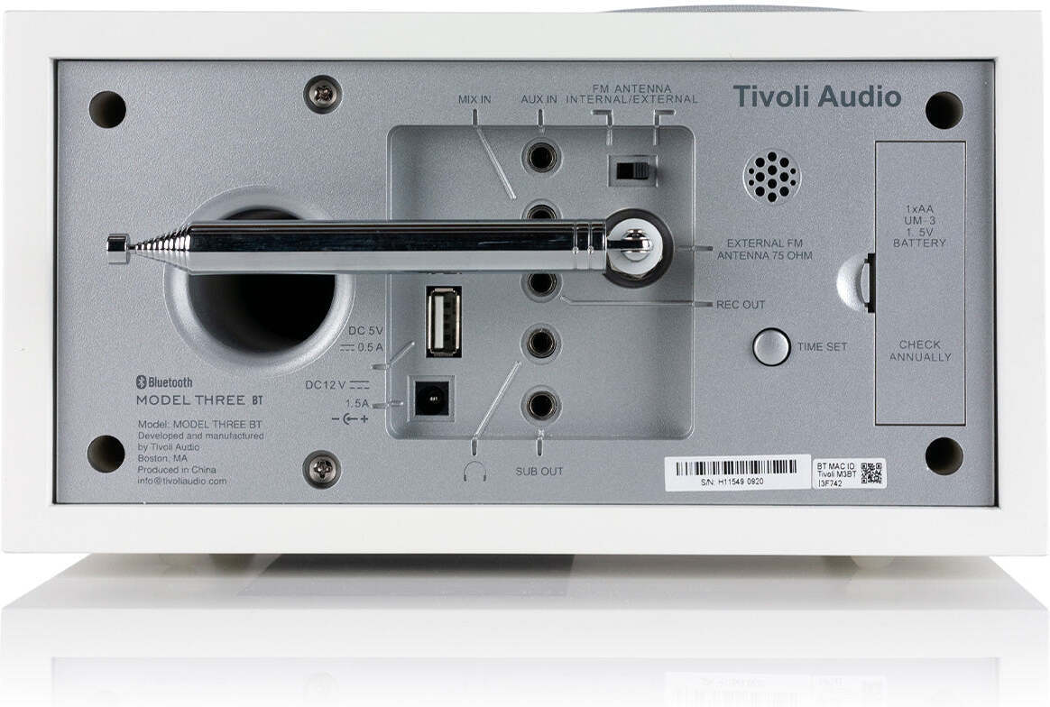Tivoli Audio Model Three BT kelloradio, valkoinen