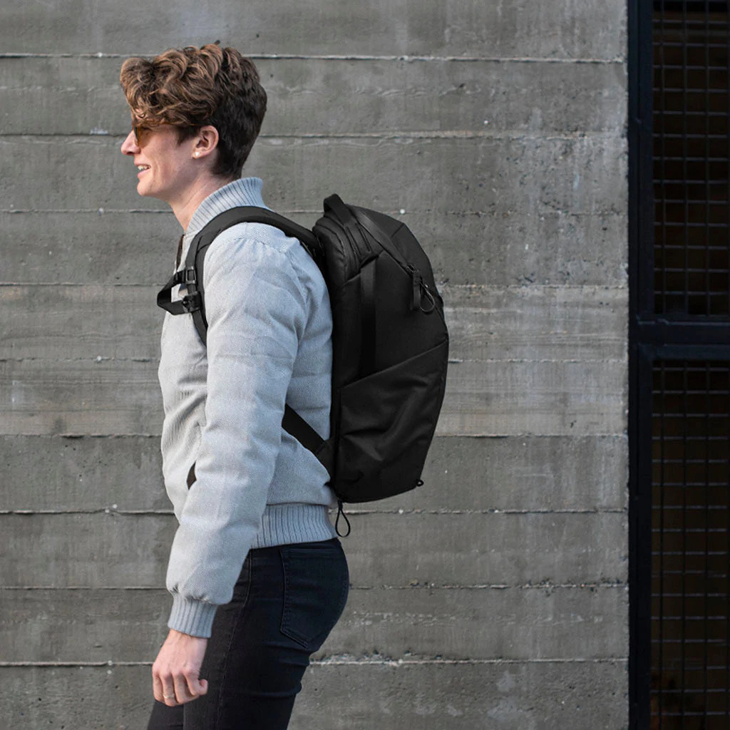 Peak Design Everyday Backpack Zip 15L -päiväreppu, musta