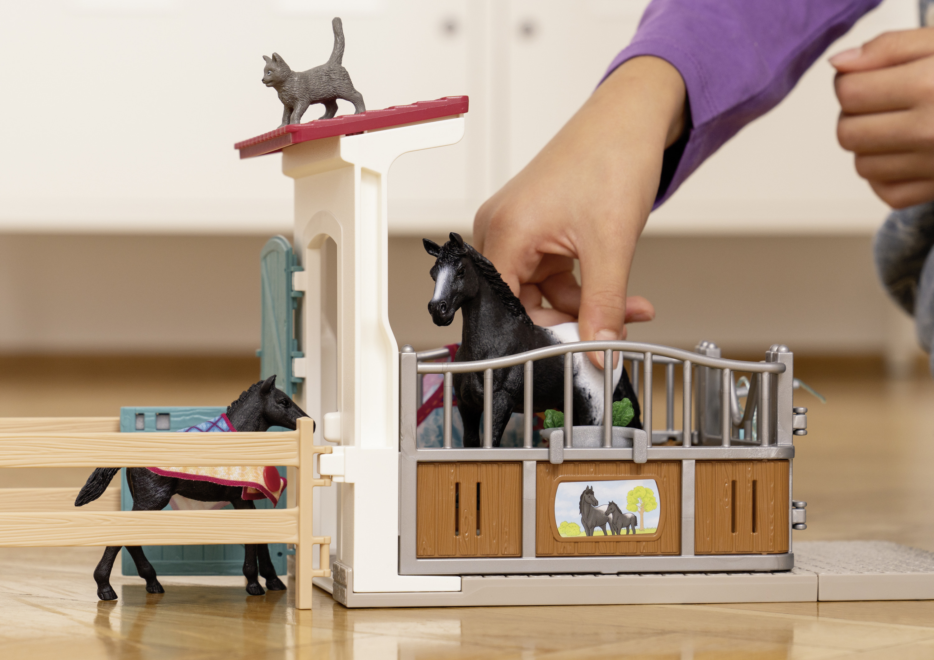 Schleich Horse Club 42611 Box with Mare and Foal