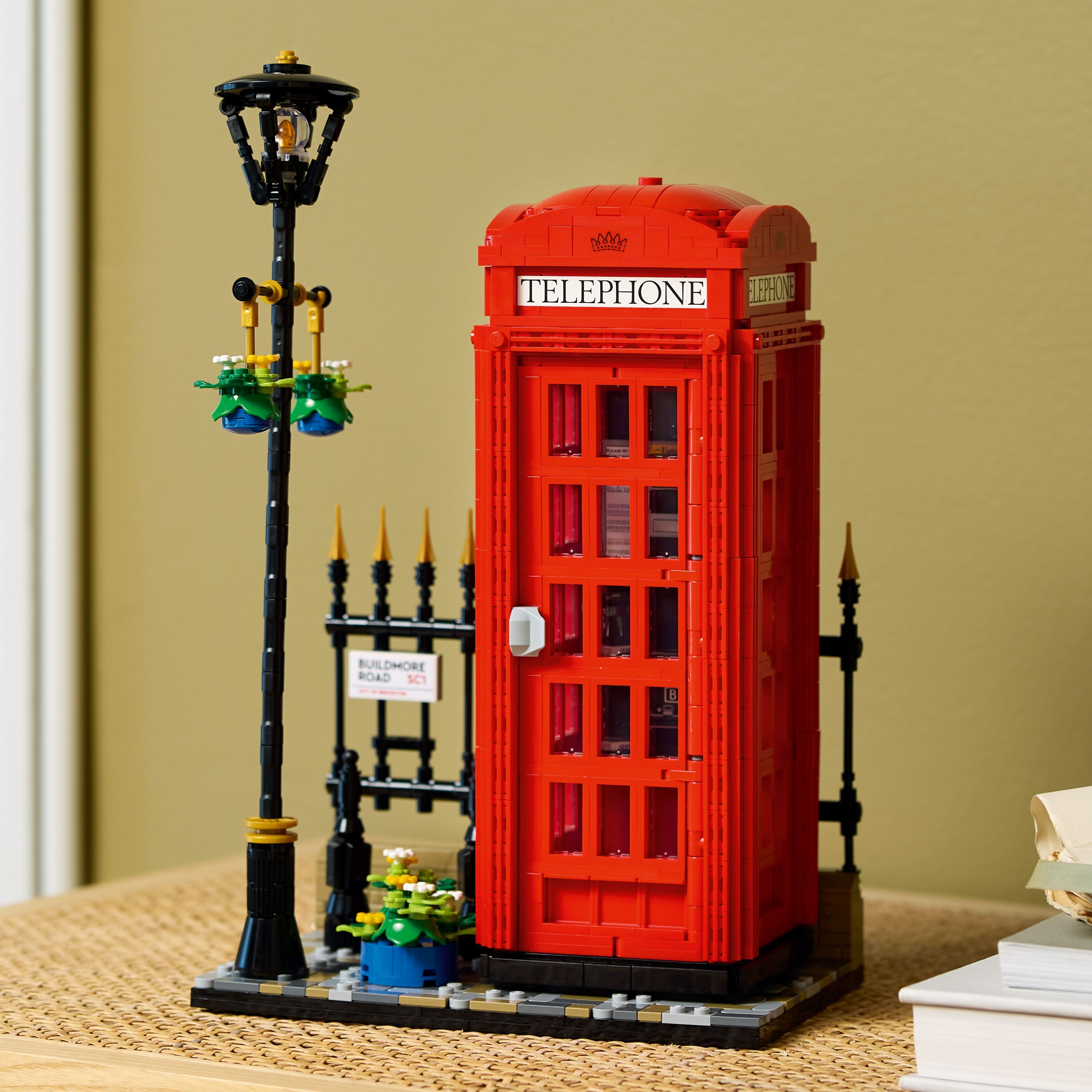 LEGO City Police 60419  - Poliisivoimien Vankisaari