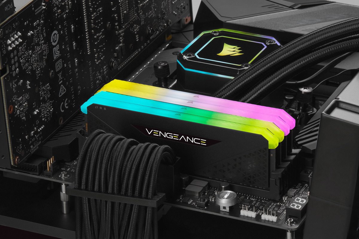 Corsair Vengeance RGB PRO RS DDR4 3200 MHz 16 Gt -muistimodulipaketti