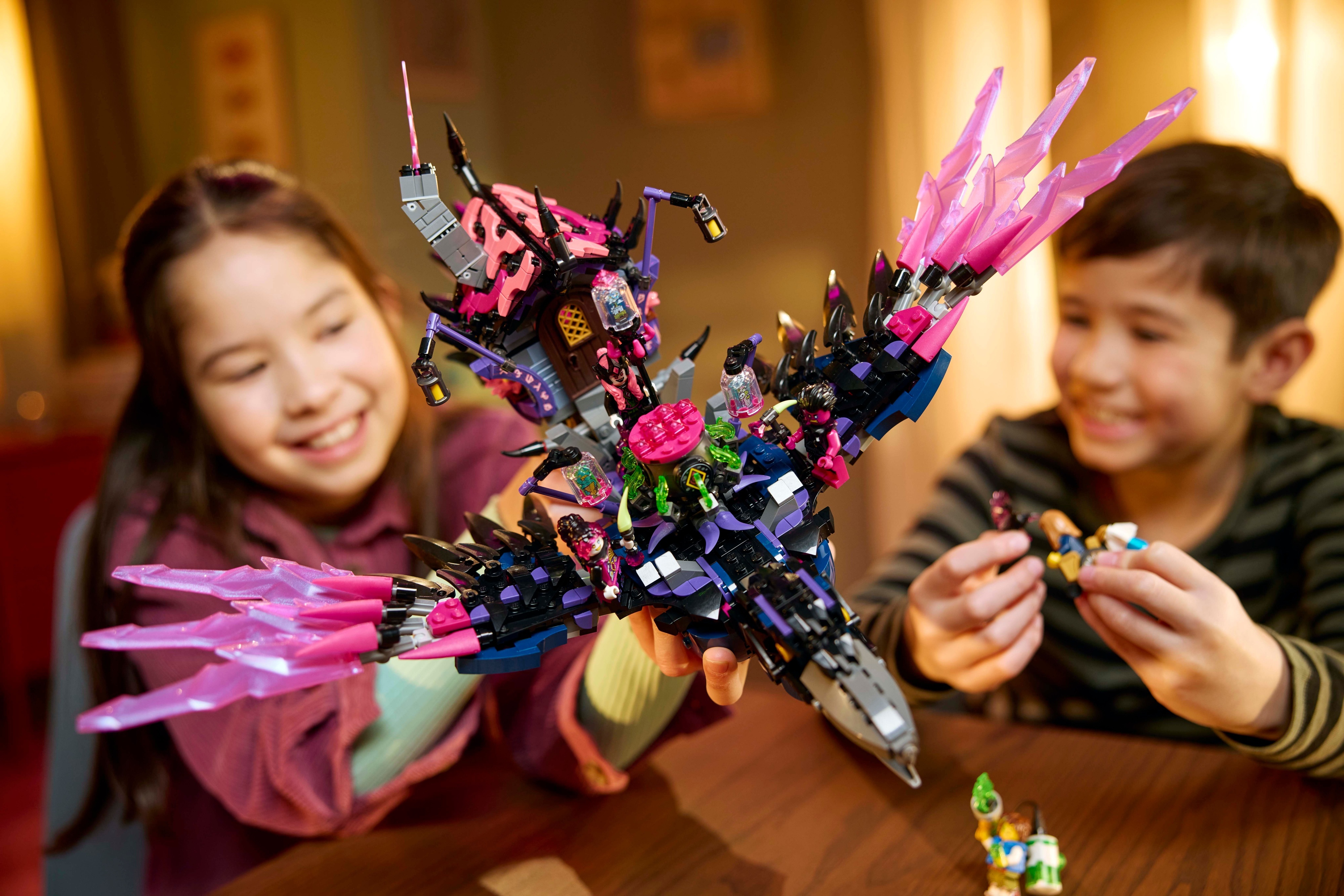 LEGO DREAMZzz 71472  - Izzien sarvivalas-kuumailmapallo