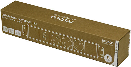 DELTACO virtapaneeli, 3 pistoras., 1x21W A+C USB-laturi, GST18-liitäntä, ketjutus
