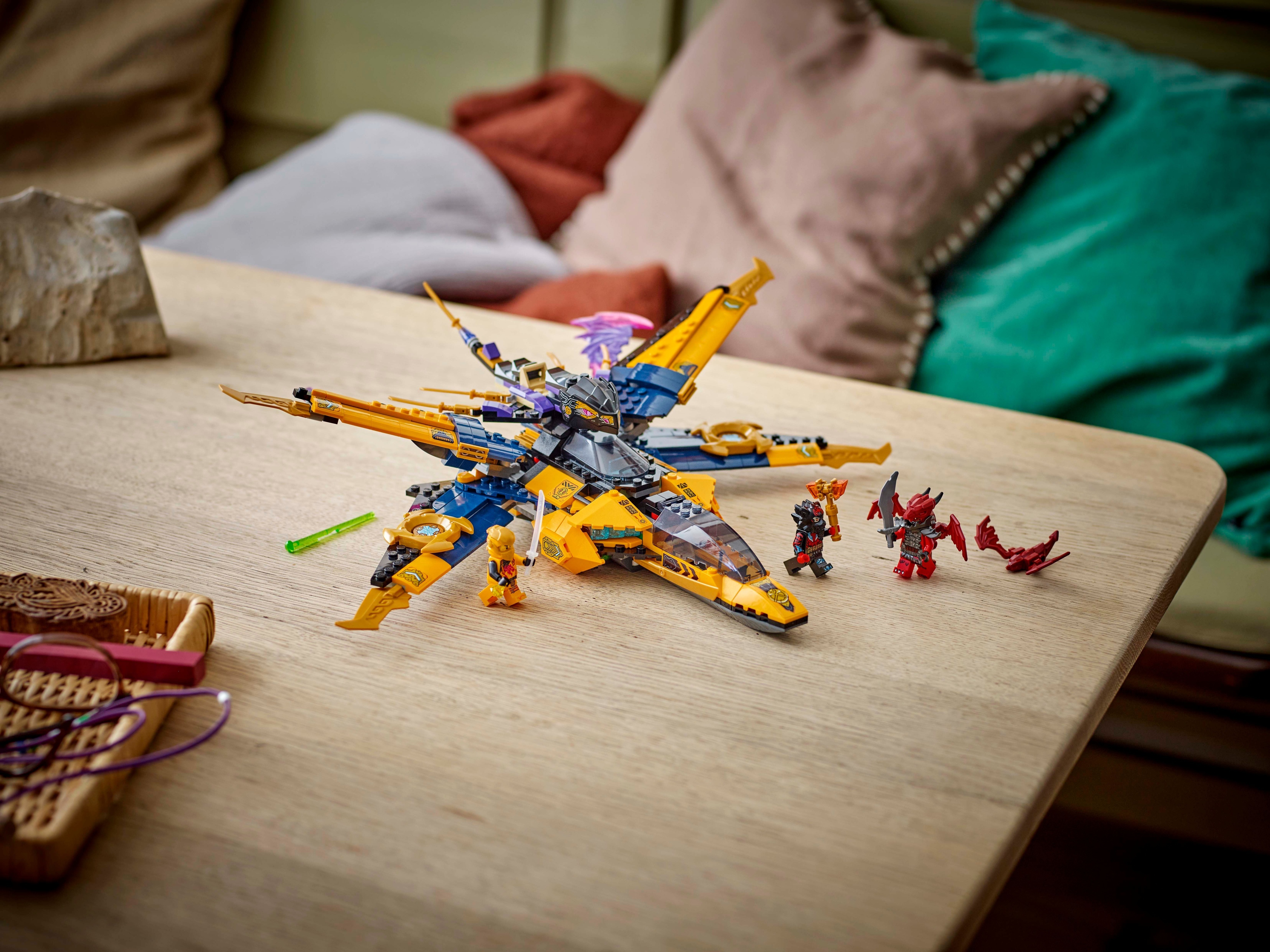 LEGO Ninjago 71833 – Rasin ja Arinin supernopea suihkari
