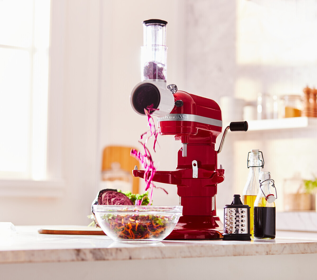 KitchenAid Fresh Prep 5KSMVSA -vihannesleikkuri ja -raastin yleiskoneisiin