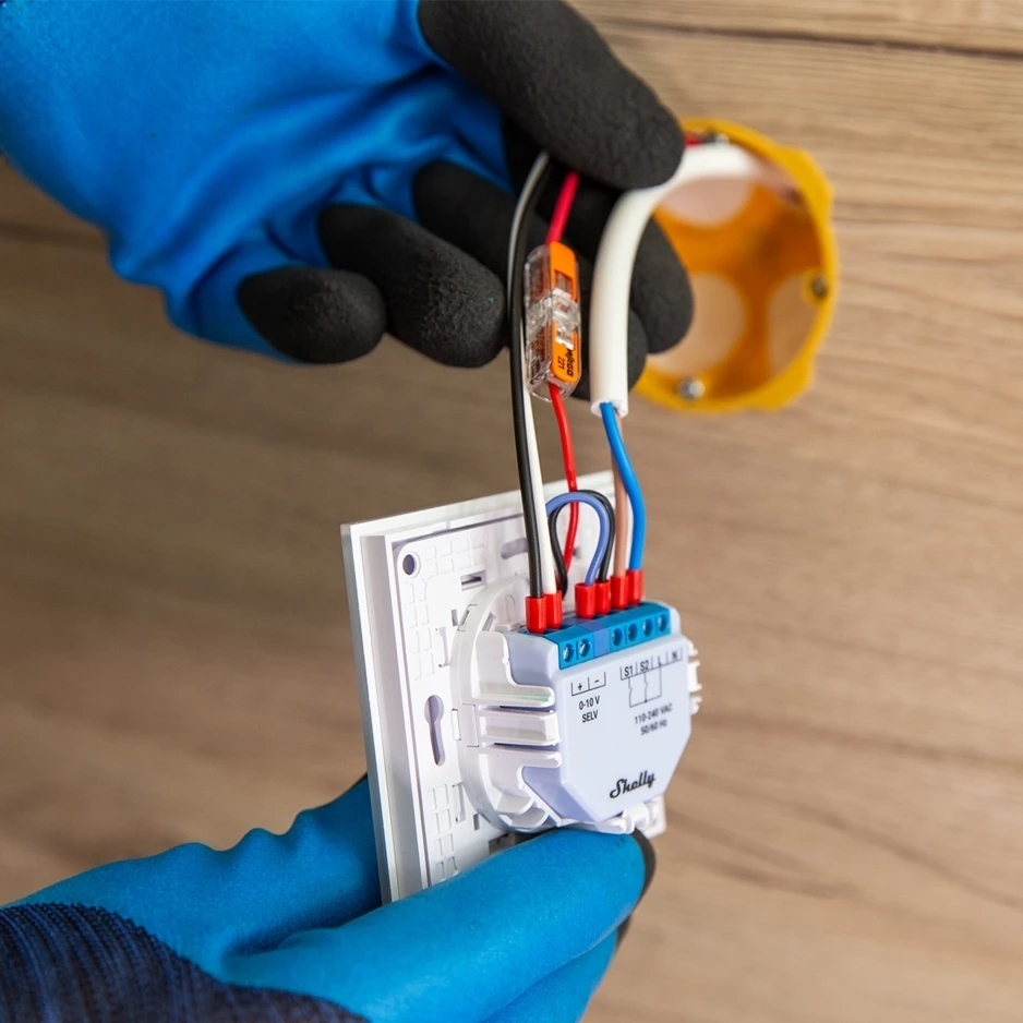 Shelly Plus 0-10 V Dimmer älyhimmennin Wi-Fi verkkoon