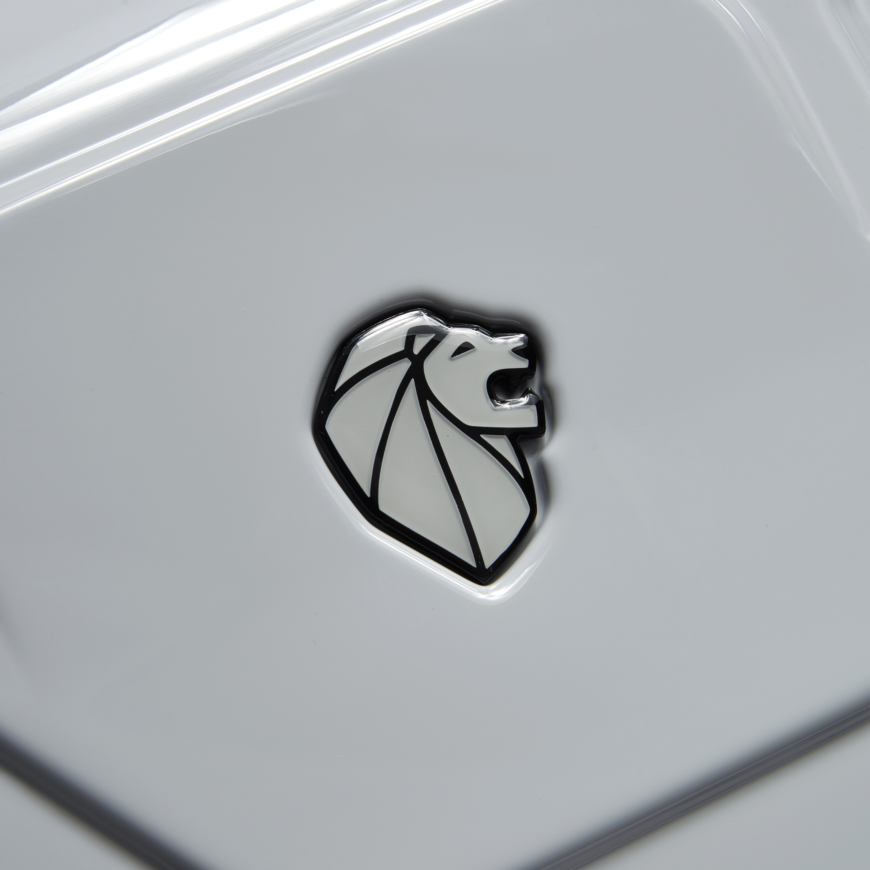 Delsey Peugeot Voyages 80 cm -matkalaukku, harmaa