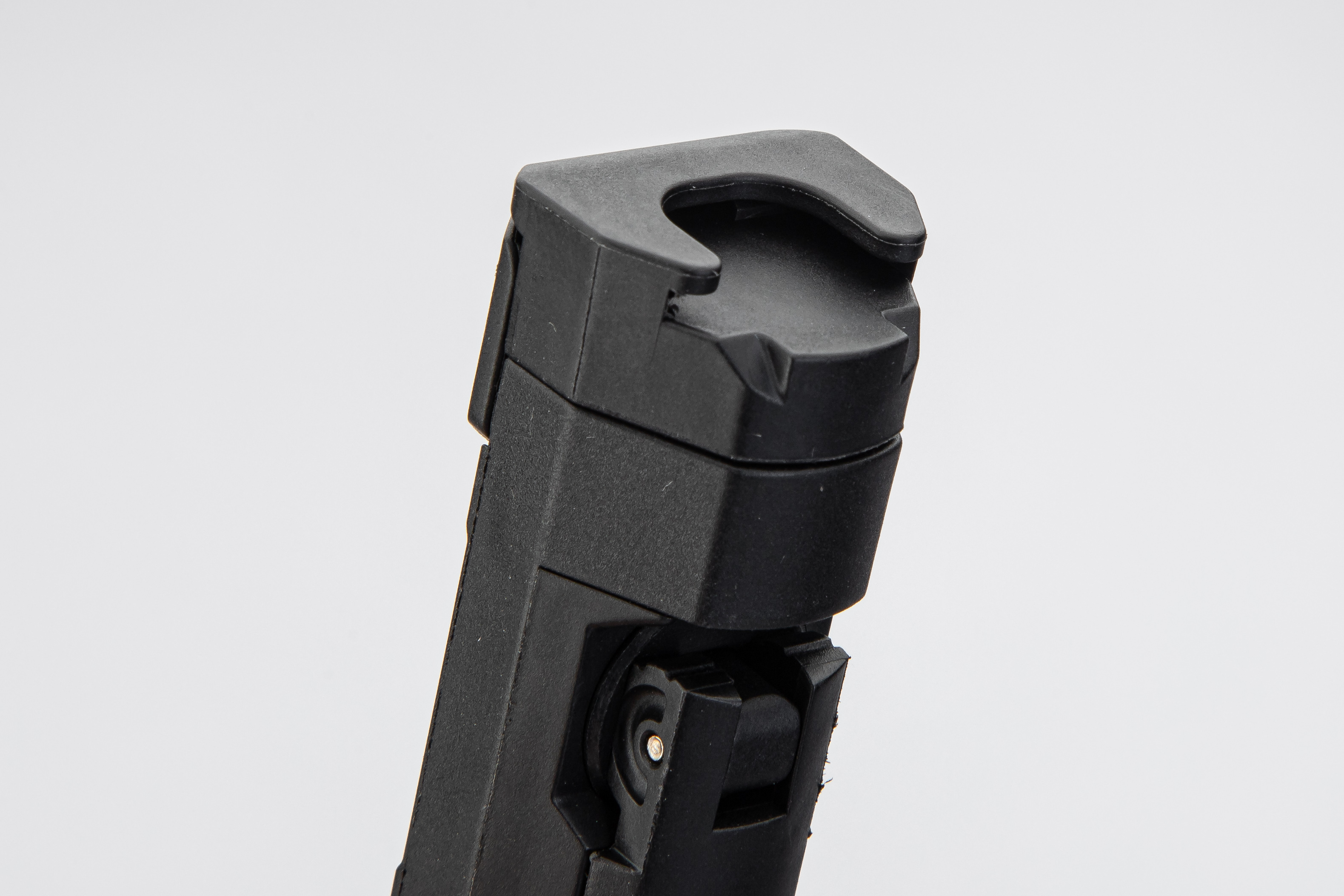 FoneKit Roto Phone Mount -puhelinkiinnike kamerajalustaan