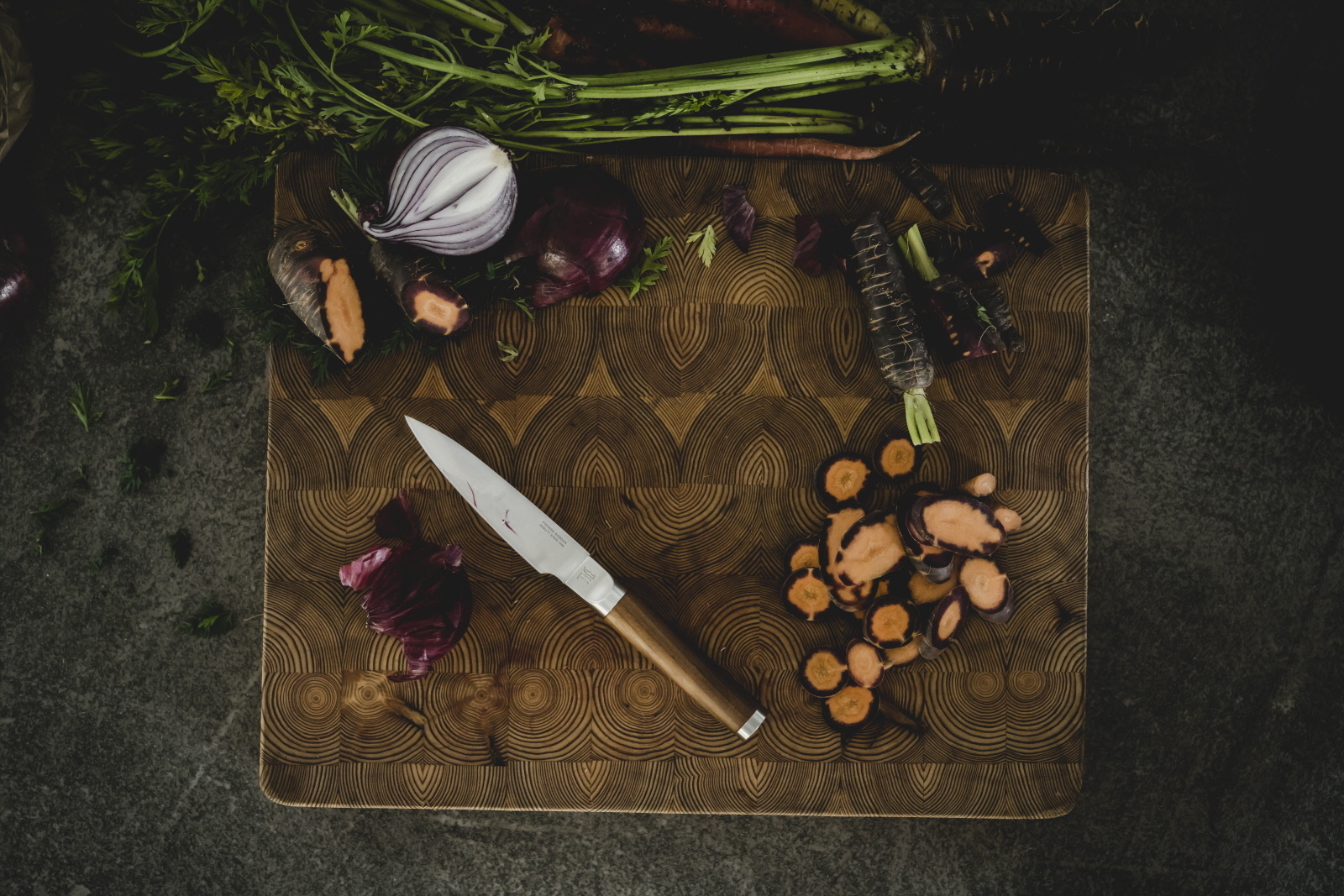 Fiskars Norden -vihannesveitsi, 9 cm