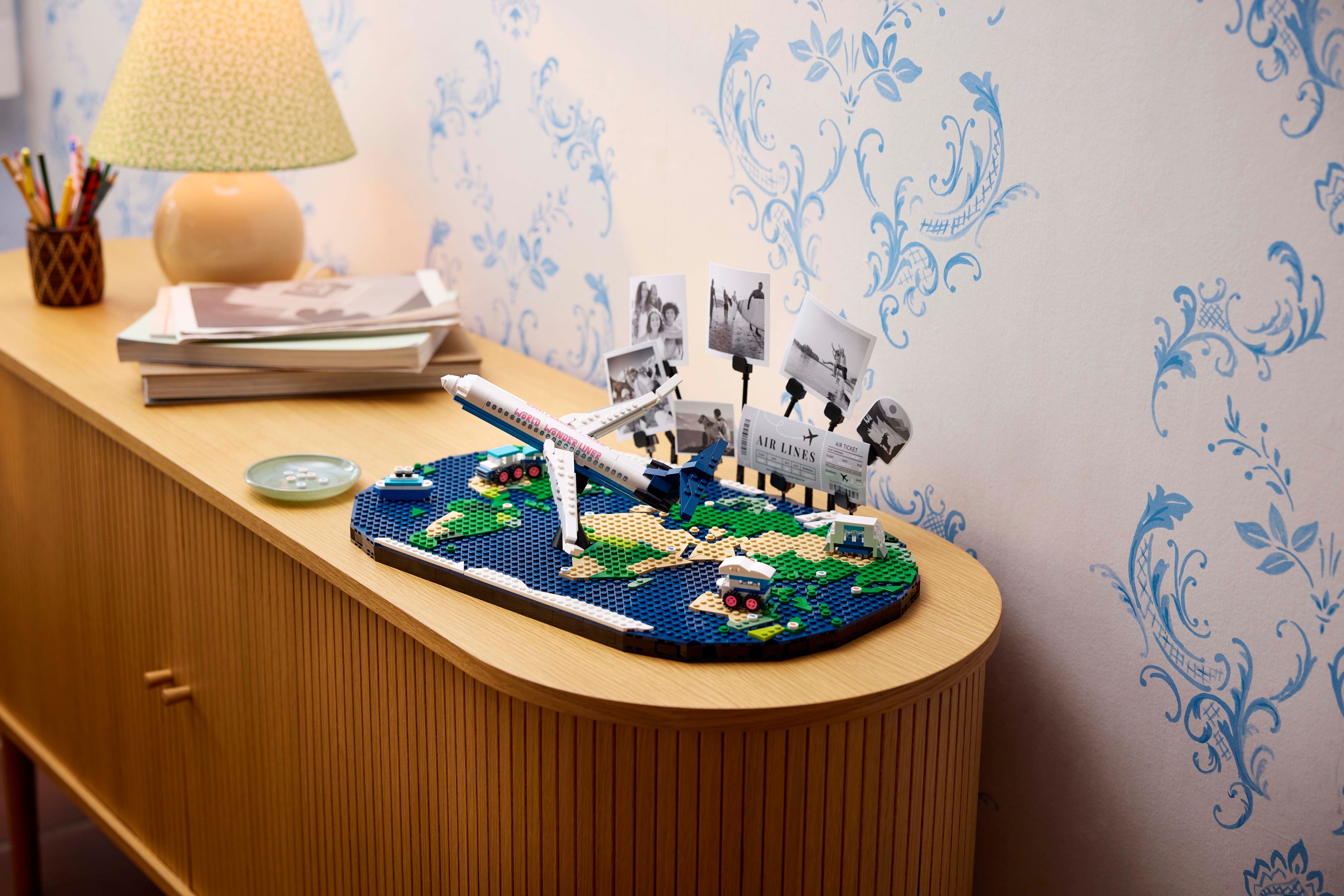 LEGO Minecraft 21265 - Nikkarointipöytä