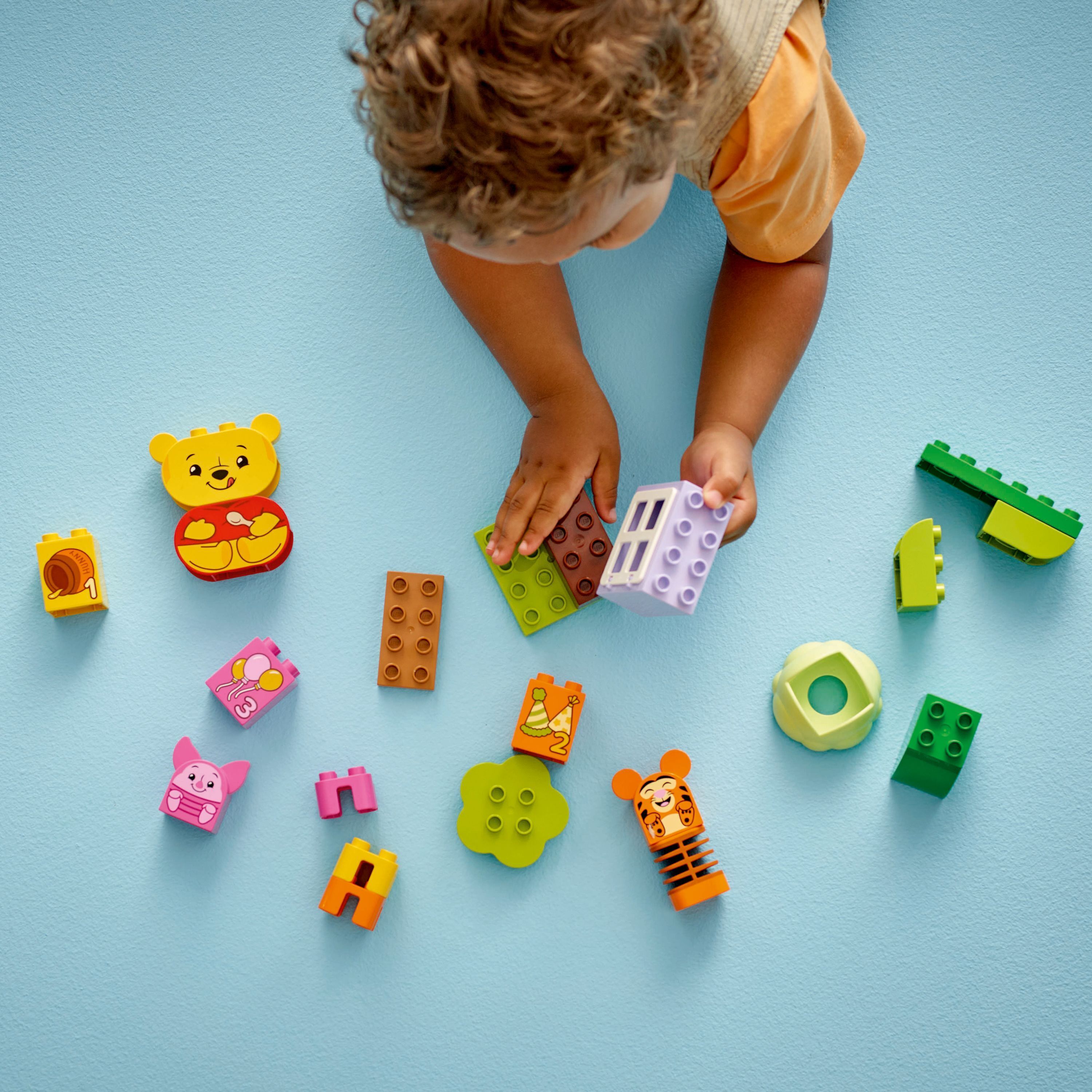 LEGO DUPLO Disney 10457 – Nalle Puhin syntymäpäiväjuhlat 3 LEGO DUPLO Disney 10457 – Nalle Puhin syntymäpäiväjuhlat - Image 3