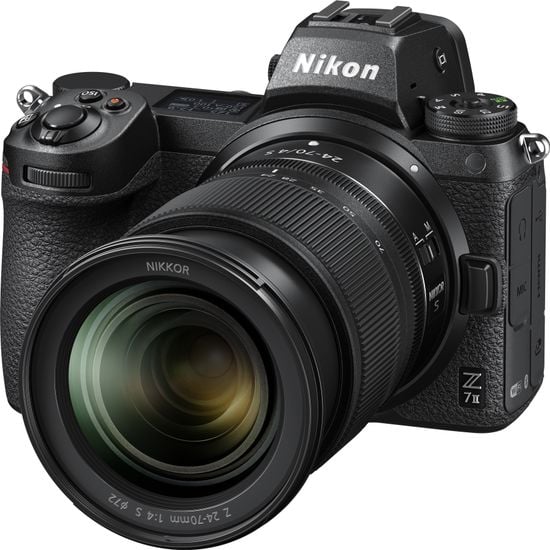 Nikon Z7 II -järjestelmäkamera + 24-70 f4 -objektiivi