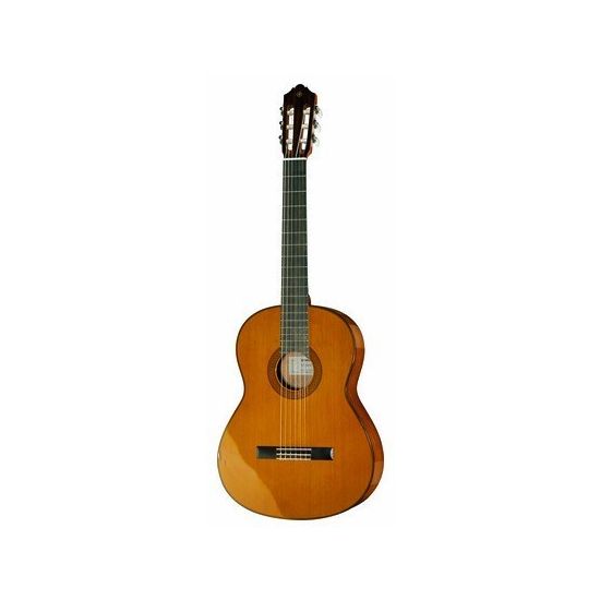 Yamaha CG-142C -akustinen kitara