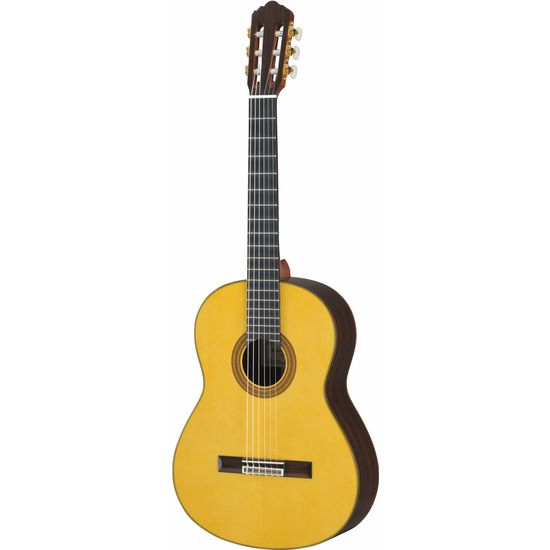 Yamaha GC-32 -akustinen kitara