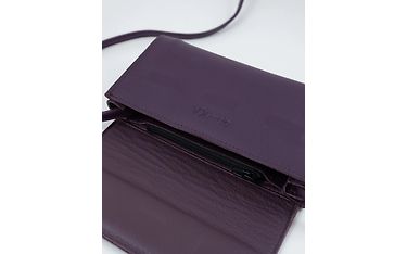 Image 2 / 3