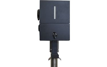 Image 1 / 1