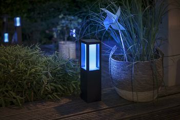 Philips Hue Impress Outdoor-älypollarivalaisin, musta, matala, 40 cm, 1200 lm, kuva 9