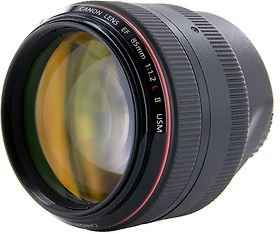 Canon EF 85mm f/1.2L II USM -keskipitkä teleobjektiivi