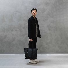 DB Essential Tote