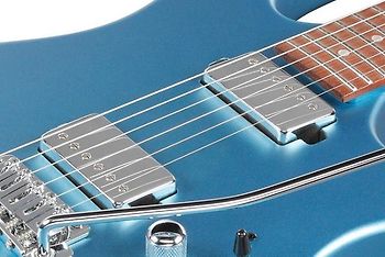 Ibanez GRX120SP-MLM -sähkökitara, Metallic Light Blue Matte, kuva 7