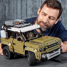 LEGO Technic 42110 - Land Rover Defender, kuva 8