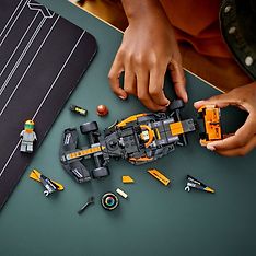 LEGO Speed Champions 76919  - McLaren Formula 1 ‑kilpa-auto, kuva 4