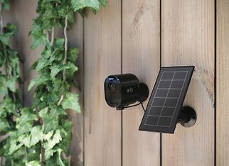 Arlo VMA5600 Solar -aurinkopaneeli Pro 3, Pro 4 ja Ultra -kameroille, musta runko, kuva 2