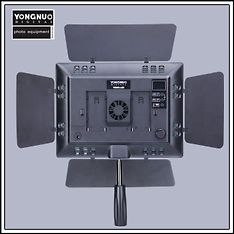 YongNuo YN-600 LED-valaisin, kuva 2