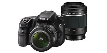 Sony A58 digijärjestelmäkamera + 18-55 ja 55-200 objektiivit