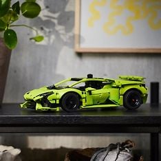 LEGO Technic 42161 - Lamborghini Huracán Tecnica, kuva 6