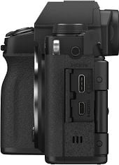 Fujifilm X-S10 -järjestelmäkamera, musta + 18-55 mm objektiivi, kuva 4