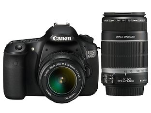 Canon EOS 60D KIT digijärjestelmäkamera + EF-S 18-55 IS ja 55-250 IS objektiivit, tuplazoomkit