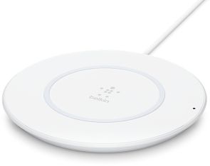 Belkin Boost Up Wireless Charging Pad -langaton latausalusta iPhone 8 ja X -puhelimille