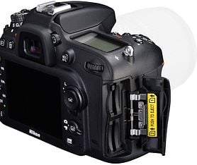 Nikon D7200 järjestelmäkamera, runko, kuva 4