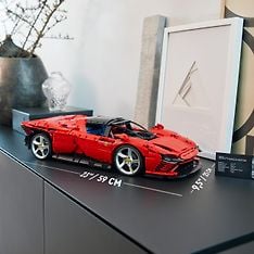 LEGO Technic 42143 - Ferrari Daytona SP3, kuva 9